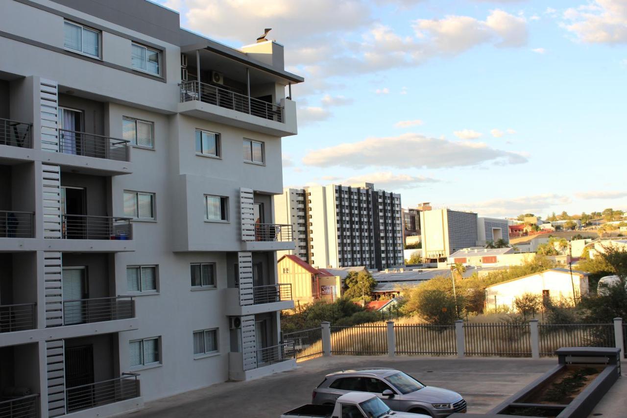 Abigail'S Studio Apartment @ Trift Tower Windhoek Luaran gambar